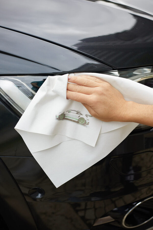 Kit Propreté Auto Vert -  Gant, Chamoisine et Lavette optique – Image 3
